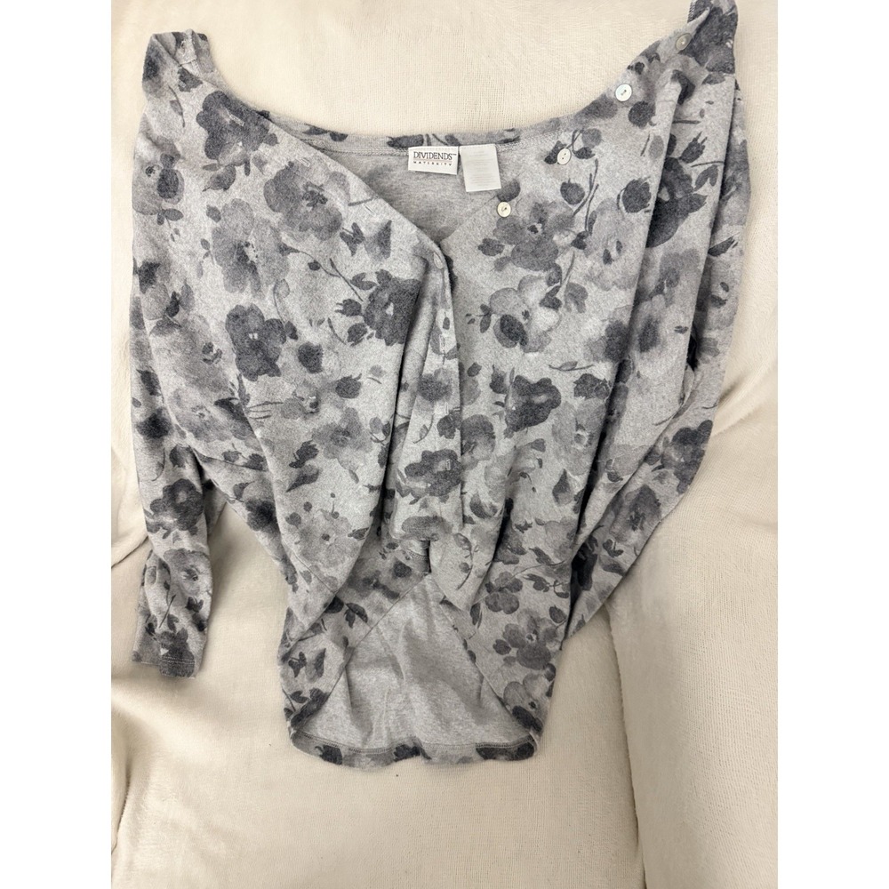 DIVIDENDS‎ Maternity Top XL Gray Floral Wrap Side Button Long Sleeve Nursing XL